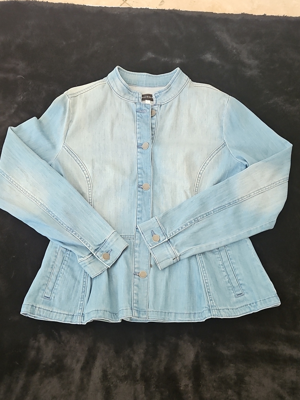 Halogen Light Wash Denim Jacket With Peplum - Sz L